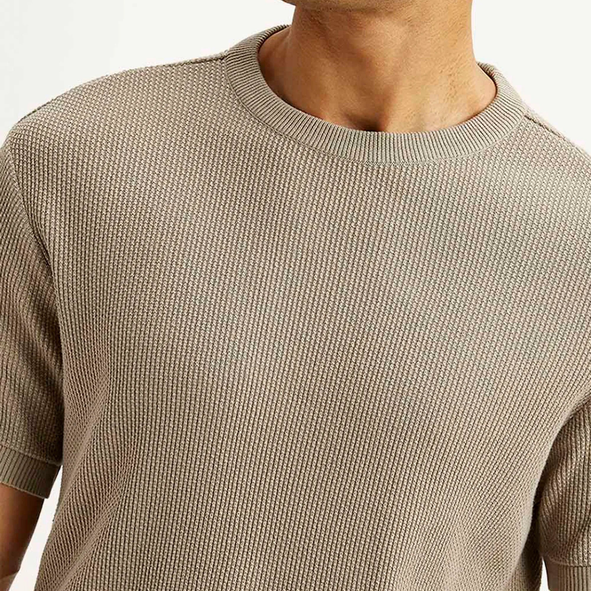 Neutral