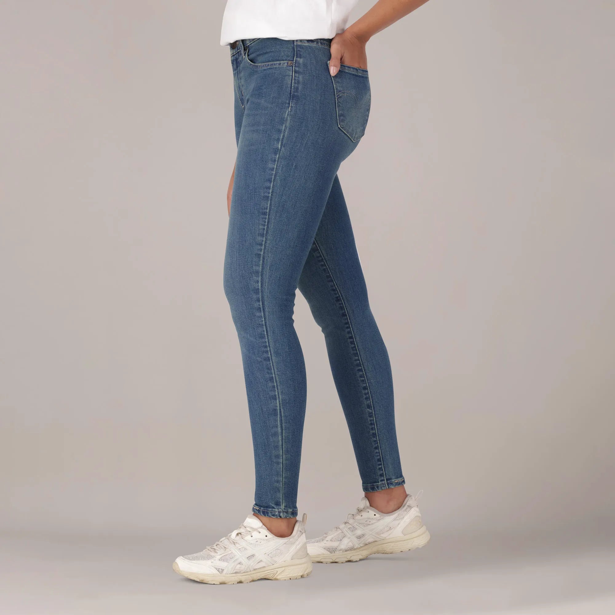 Med Indigo - Worn In